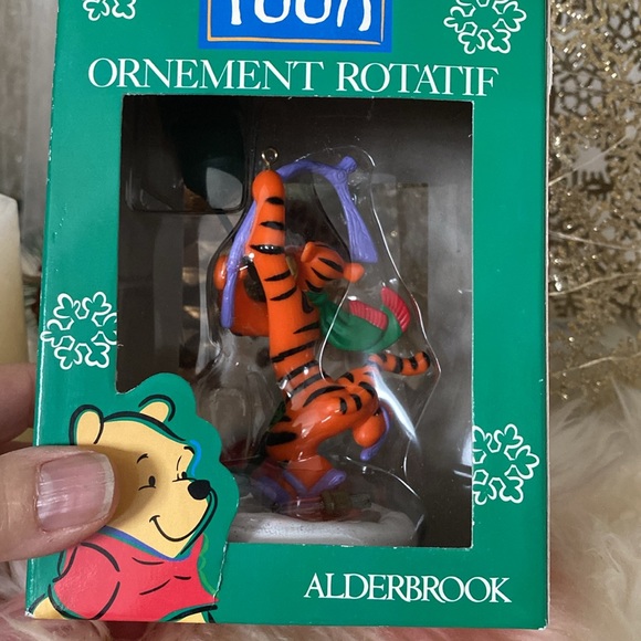 Vintage 1989 Alderbrook/noma rotating Winnie the Pooh Tigger rotating ornament - Picture 5 of 10